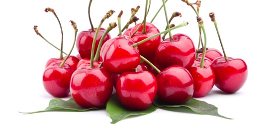 Profiteroles with cherries