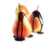 Torta farcita di cioccolato e pere Torta farcita di cioccolato e pere